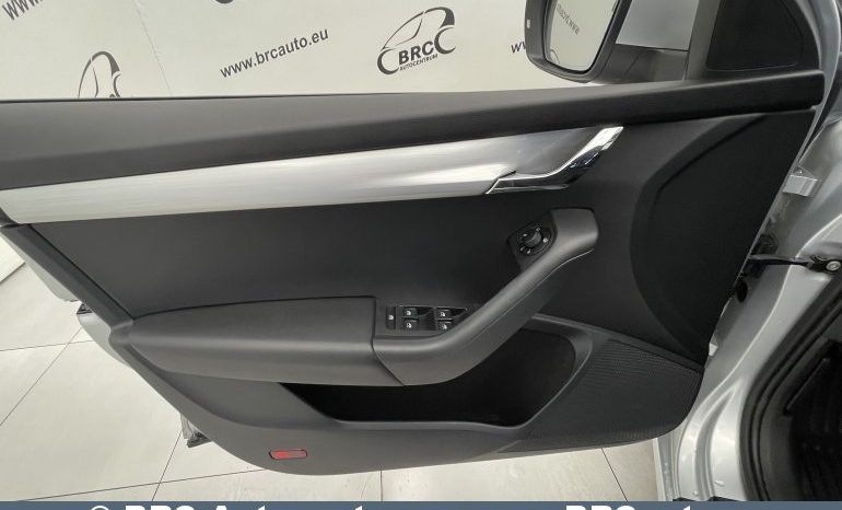 Skoda Octavia 1.5 TSI DSG G-TEC 2020 full