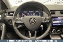 Skoda Octavia 1.5 TSI DSG G-TEC 2020 full