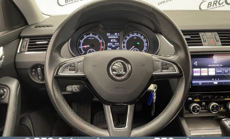 Skoda Octavia 1.5 TSI DSG G-TEC 2020 full