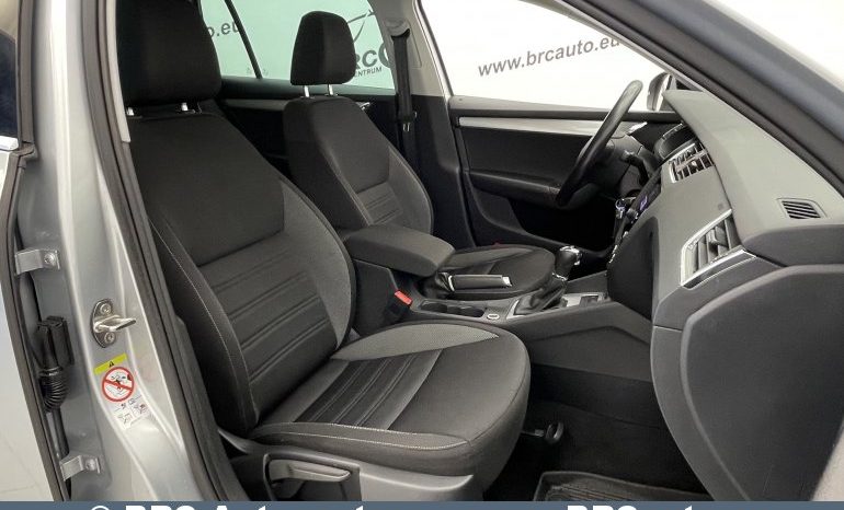 Skoda Octavia 1.5 TSI DSG G-TEC 2020 full