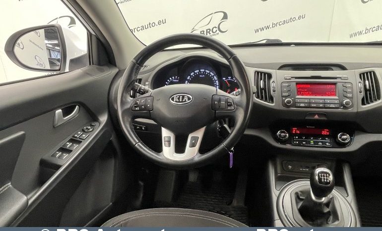 Kia Sportage 1.6GDI 2WD 2011 full