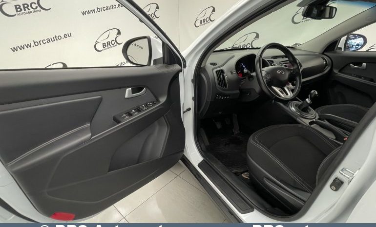 Kia Sportage 1.6GDI 2WD 2011 full