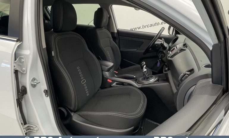 Kia Sportage 1.6GDI 2WD 2011 full