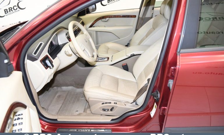 Volvo XC 70 3.2 AWD Automatas 2008 full