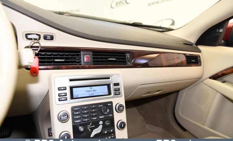 Volvo XC 70 3.2 AWD Automatas 2008 full