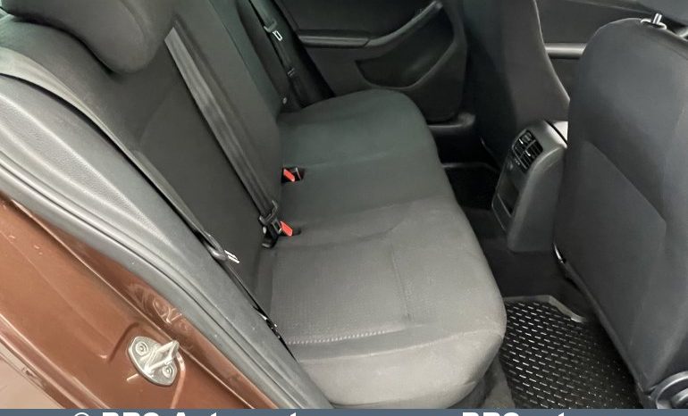 Volkswagen Jetta 1.4 TSI 2017 full