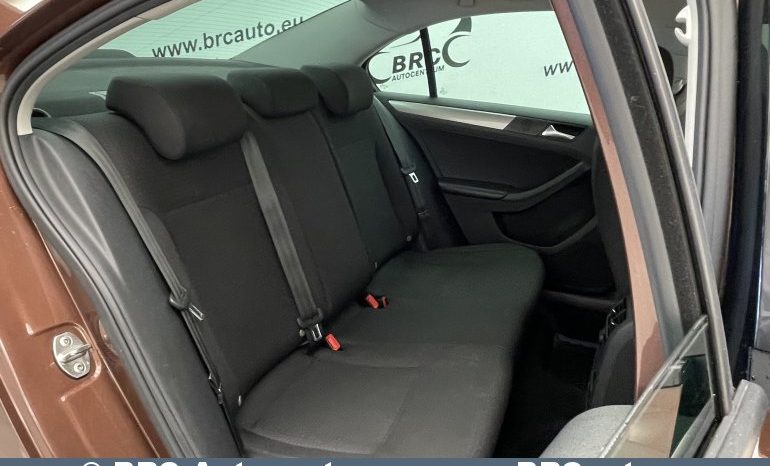 Volkswagen Jetta 1.4 TSI 2017 full