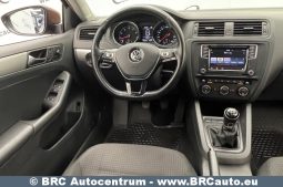 Volkswagen Jetta 1.4 TSI 2017 full