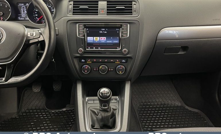 Volkswagen Jetta 1.4 TSI 2017 full