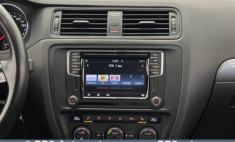 Volkswagen Jetta 1.4 TSI 2017 full