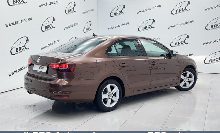 Volkswagen Jetta 1.4 TSI 2017 full