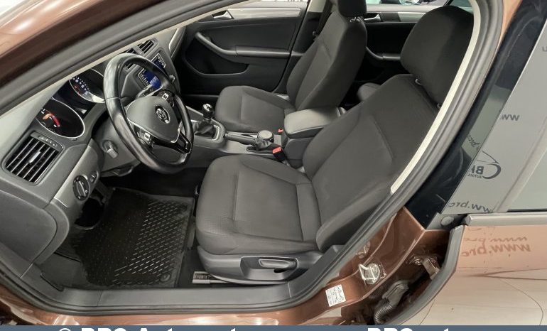 Volkswagen Jetta 1.4 TSI 2017 full