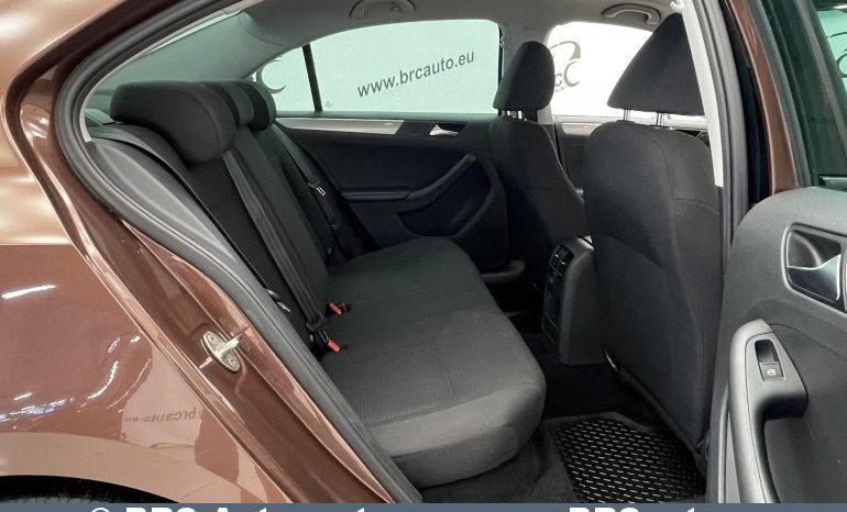 Volkswagen Jetta 1.4 TSI 2017 full