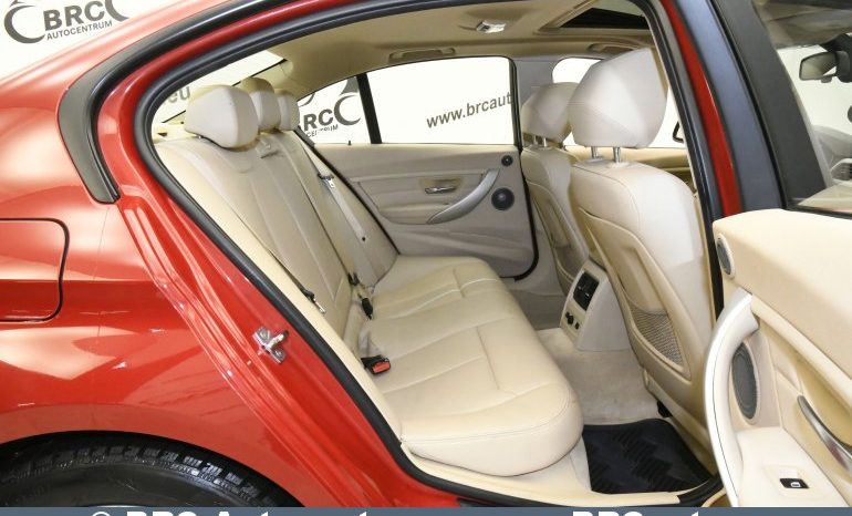 BMW 328 i Automatas 2012 full