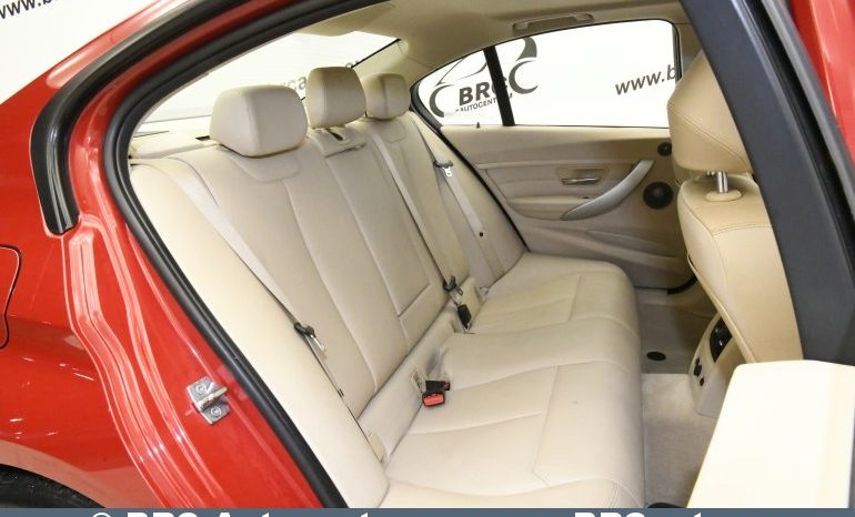 BMW 328 i Automatas 2012 full