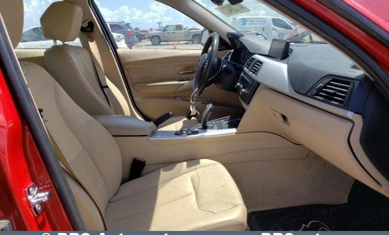 BMW 328 i Automatas 2012 full