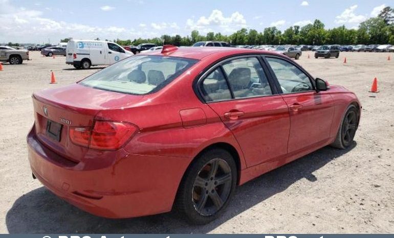 BMW 328 i Automatas 2012 full