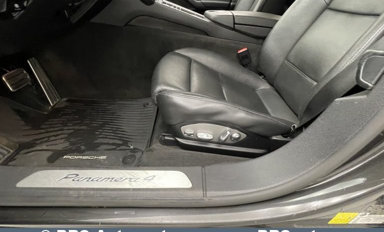 Porsche Panamera 4 Automatas 2012 full
