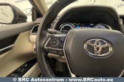 Toyota Camry Sedan 2.5 Hybrid Executive e-CVT 2020 full