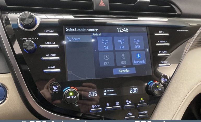 Toyota Camry Sedan 2.5 Hybrid Executive e-CVT 2020 full