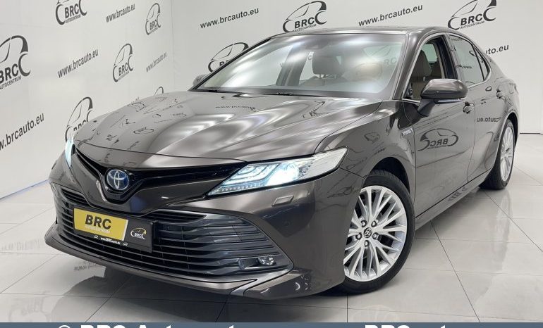 Toyota Camry Sedan 2.5 Hybrid Executive e-CVT 2020 full