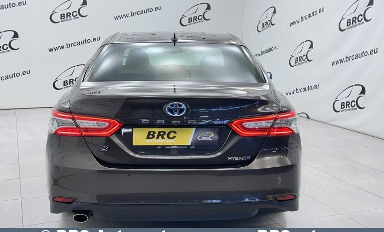 Toyota Camry Sedan 2.5 Hybrid Executive e-CVT 2020 full