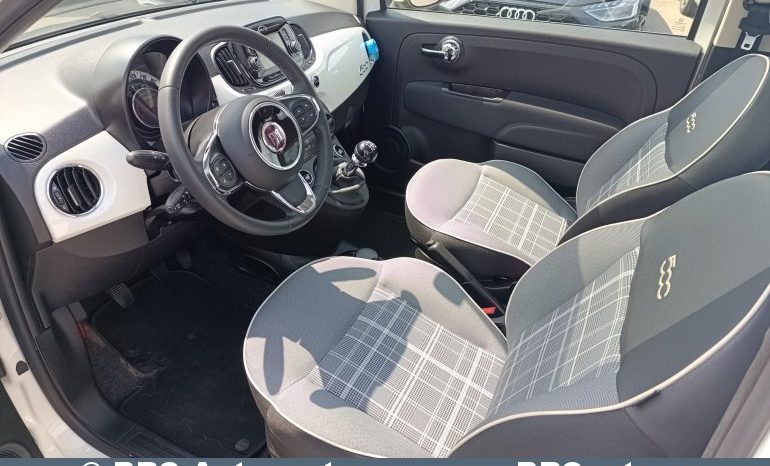 Fiat 500 1.2i Lounge 2018 full
