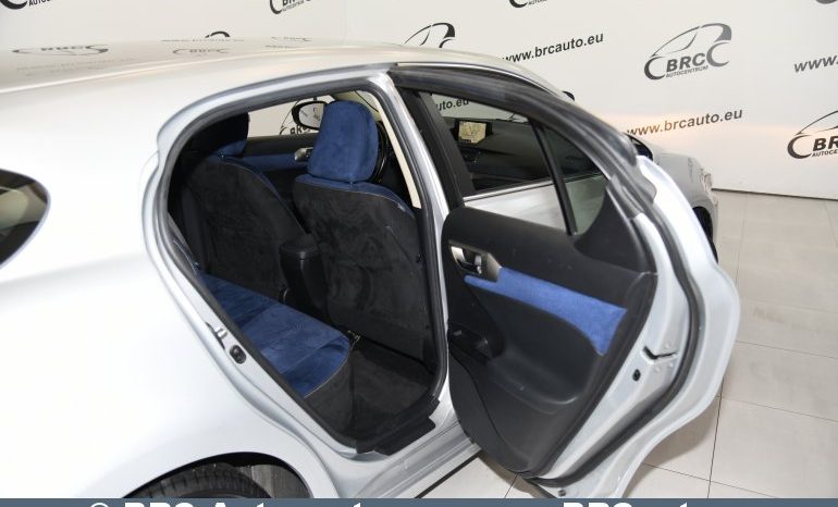 Lexus CT 200H 1.8 hybrid Automatas 2015 full