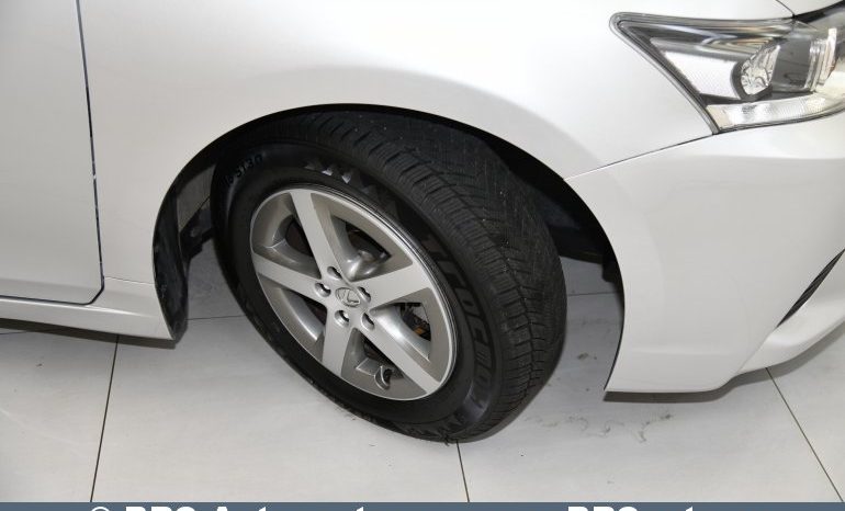 Lexus CT 200H 1.8 hybrid Automatas 2015 full