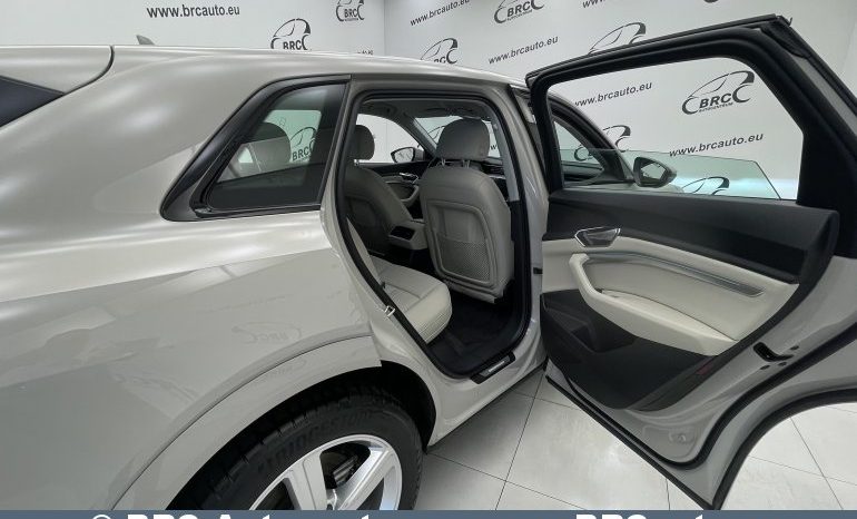 Audi E-tron 55 Premium 2020 full