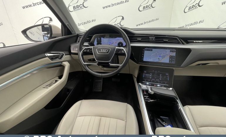 Audi E-tron 55 Premium 2020 full