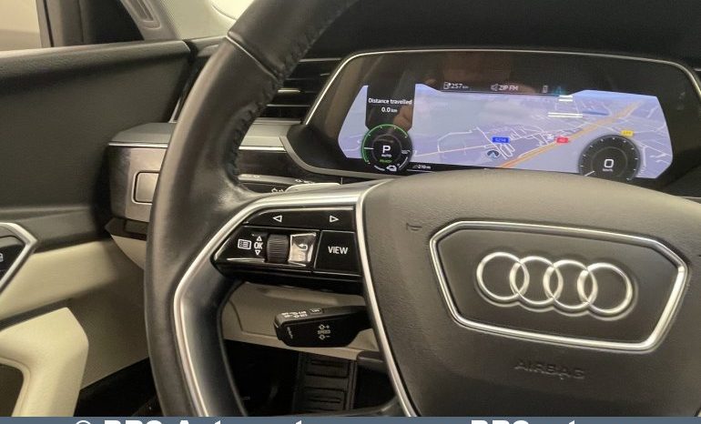 Audi E-tron 55 Premium 2020 full