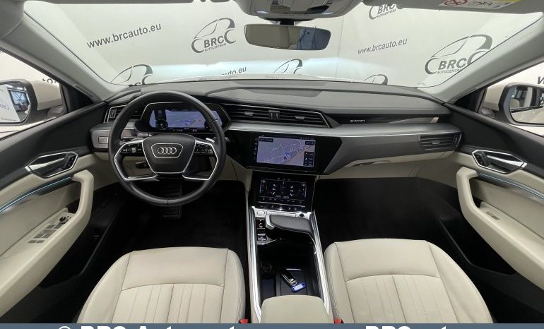 Audi E-tron 55 Premium 2020 full