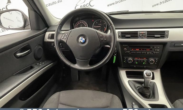 BMW 318 d 2009 full