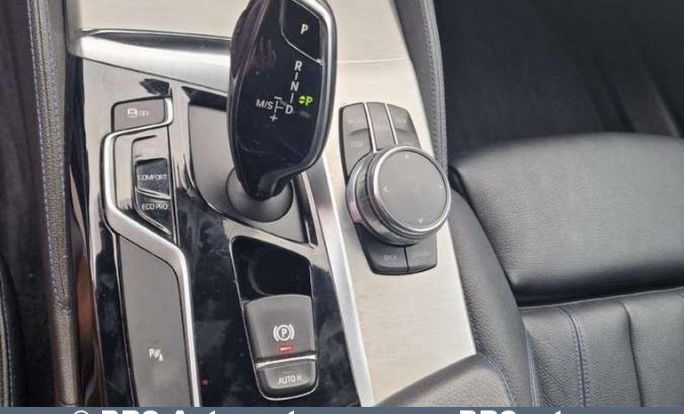 BMW 530 3.0 Automatas 2018 full