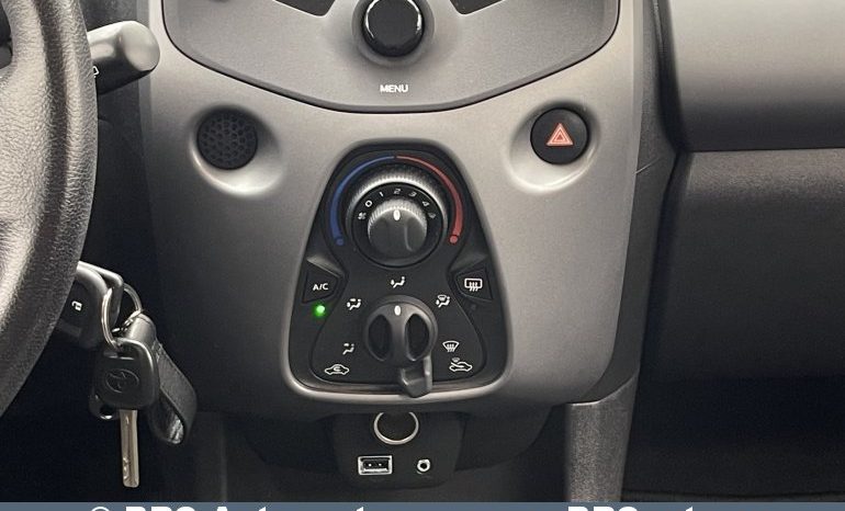 Toyota Aygo 1.0 Automatas 2018 full