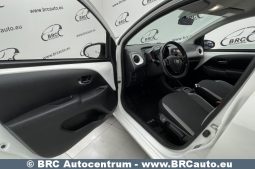 Toyota Aygo 1.0 Automatas 2018 full
