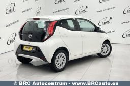 Toyota Aygo 1.0 Automatas 2018 full