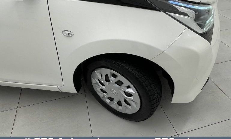 Toyota Aygo 1.0 Automatas 2018 full