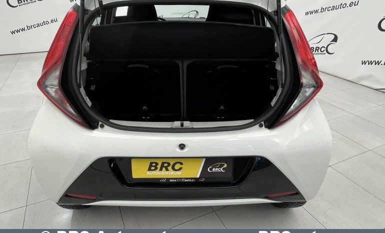 Toyota Aygo 1.0 Automatas 2018 full