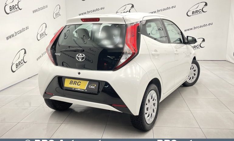 Toyota Aygo 1.0 Automatas 2018 full