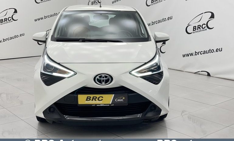 Toyota Aygo 1.0 Automatas 2018 full