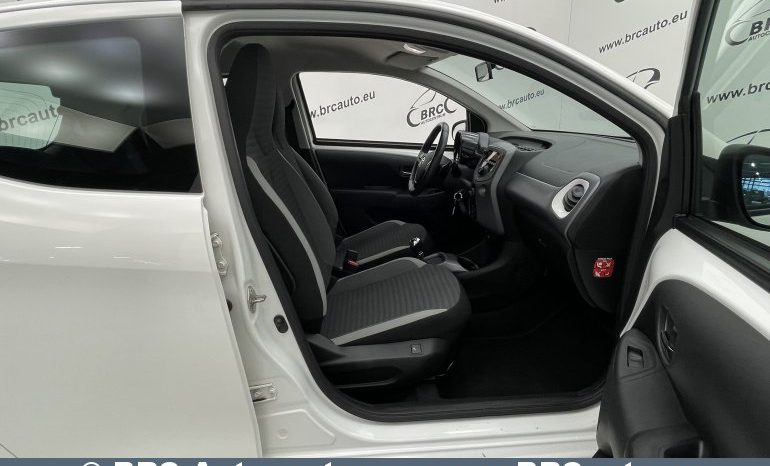 Toyota Aygo 1.0 Automatas 2018 full