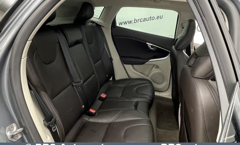 Volvo V40 Cross Country 2.0 Automatas 2016 full