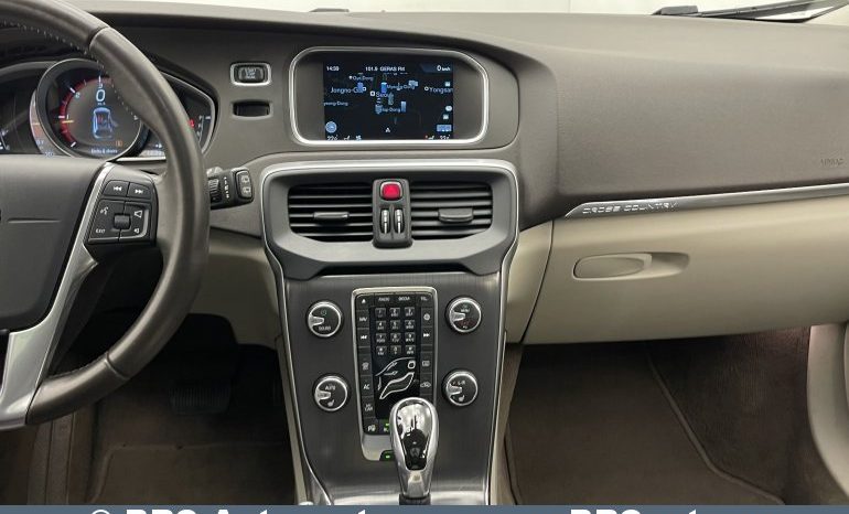 Volvo V40 Cross Country 2.0 Automatas 2016 full