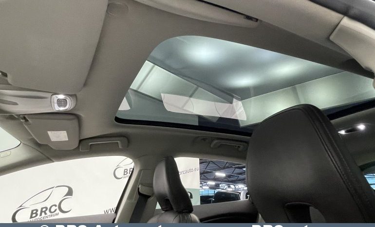 Volvo V40 Cross Country 2.0 Automatas 2016 full