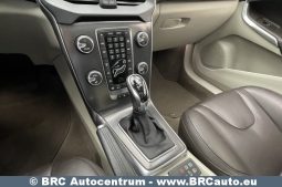 Volvo V40 Cross Country 2.0 Automatas 2016 full