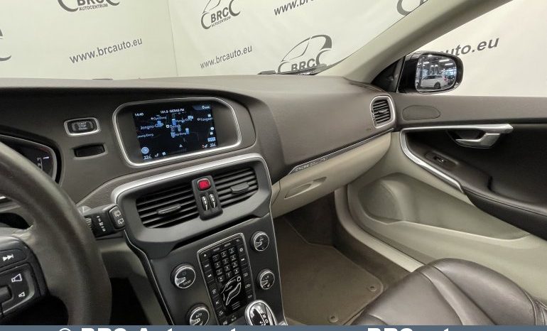 Volvo V40 Cross Country 2.0 Automatas 2016 full