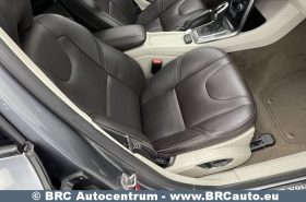 Volvo V40 Cross Country 2.0 Automatas 2016