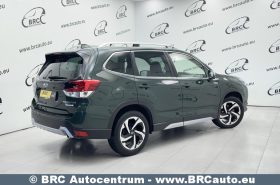 Subaru Forester 2.0 e-boxer Hybrid Symmetrical AWD 2023